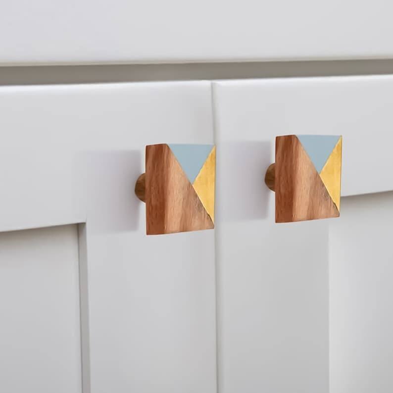 Mascot Hardware Ventura 11/2 In. Grey & Wood Knob Pack of 1